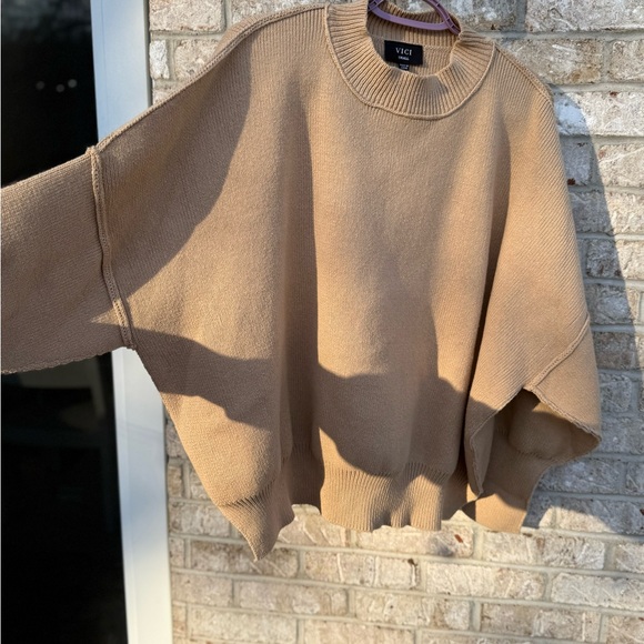 Vici women’s Tan Sweater,Sz small. - Picture 3 of 7